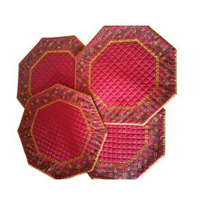 Set 4 Tissus Toselli Quilted Octagon Placemats Dark Red Floral Design 14" NOS